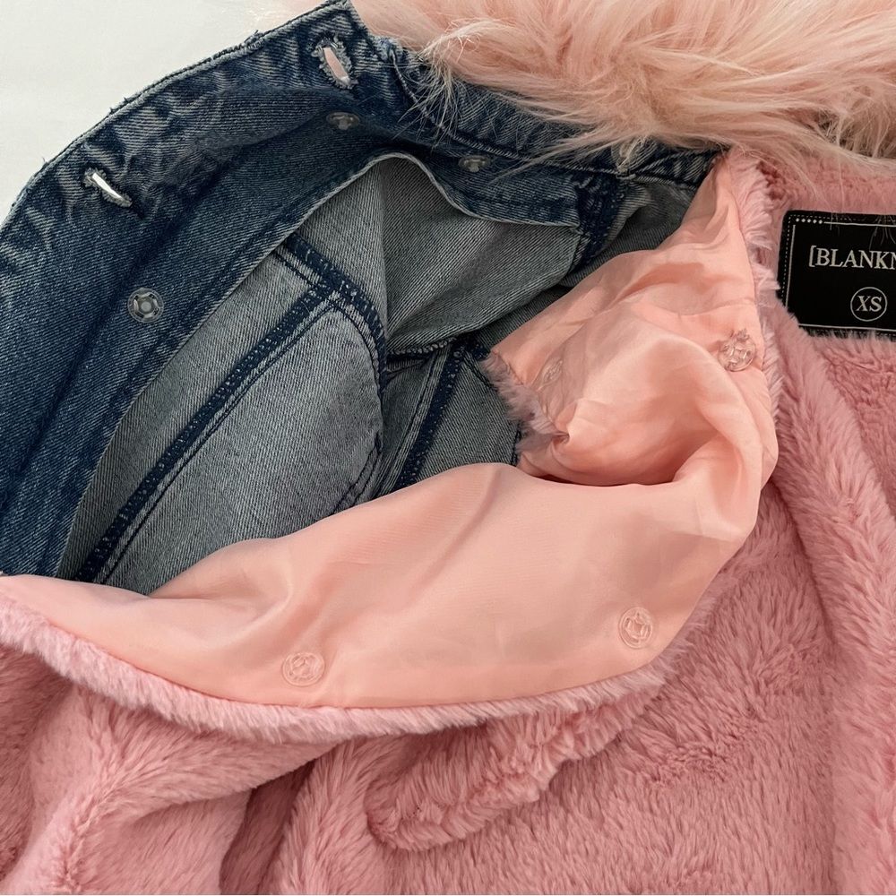 Blank NYC Pink Faux Fur Collar/Lined Snowflake Denim Jacket, Size XS - Picture 11 of 16